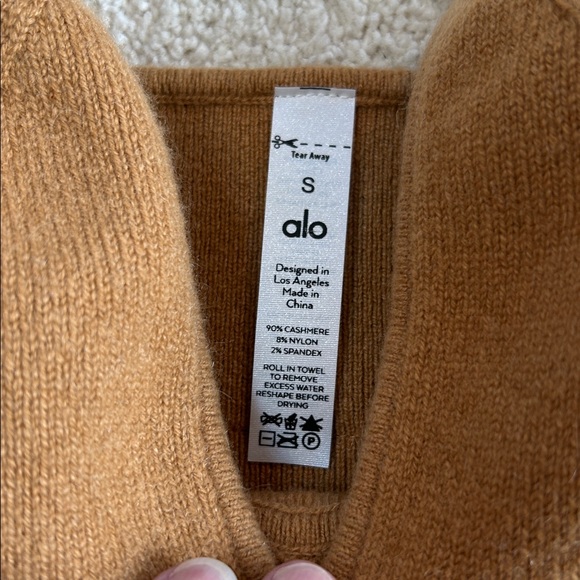 ALO Yoga Jet Set Cashmere Bra-NWT!! - Picture 3 of 10